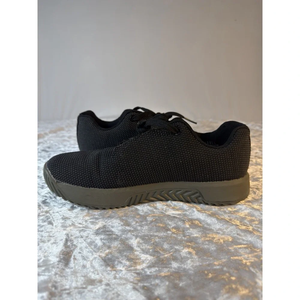 NOBULL Trainer Shoes Black Gum Sole Cross Training Sneakers Men's 7 Women's 8.5
